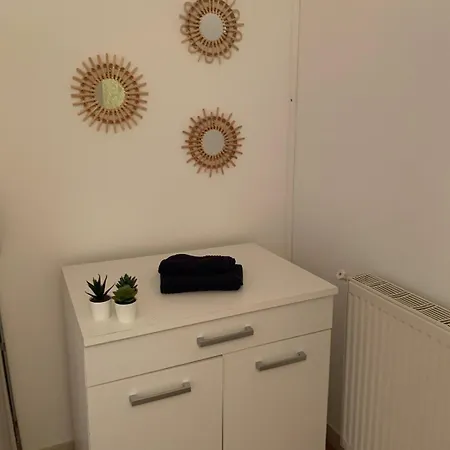 Maison *